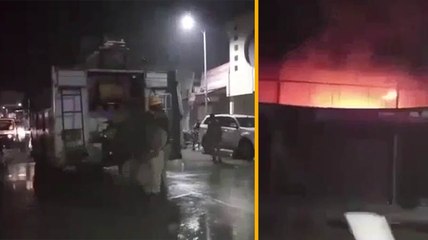 ಚಿಕ್ಕಮಗಳೂರಿನಲ್ಲಿ ಹೊತ್ತಿ ಉರಿದ ಬಟ್ಟೆ ಅಂಗಡಿ  | Oneindia Kannada