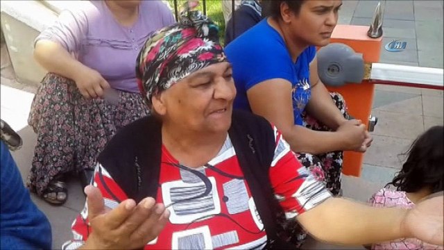 Tekirdağ Malkara Belediyesi'nde yardım izdihamı