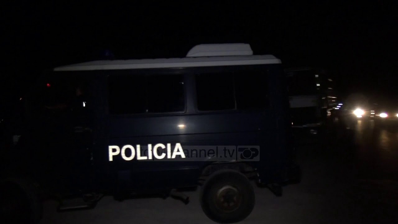 “Furtunë” në plazhin e Velipojës - Top Channel Albania - News - Lajme