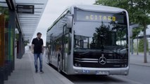 Electrification of the public transport network - World premiere of the all-electric Mercedes-Benz eCitaro city bus