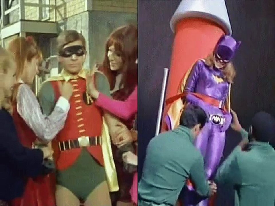 Batgirl Robin Double Peril