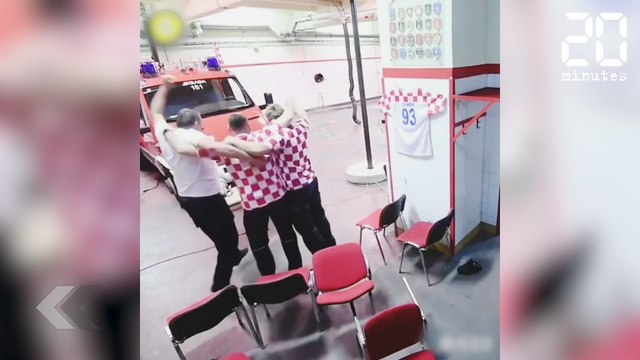 Ces pompiers croates sont exemplaires - Le Rewind du Jeudi 12 Juillet 2018