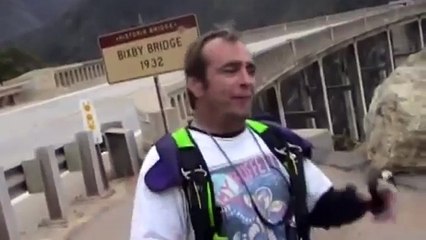 Base jumper escapes cops