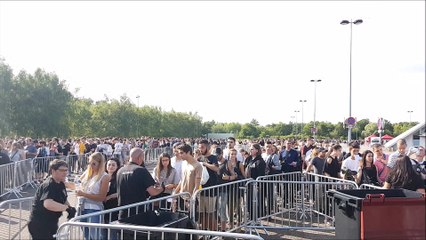 Les fans d'Orelsan et Nekfeu se pressent pour avoir les meilleures places