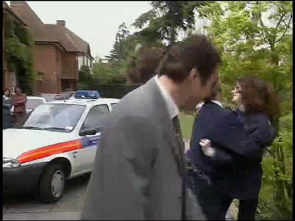The Bill S14E71 Loving Memory