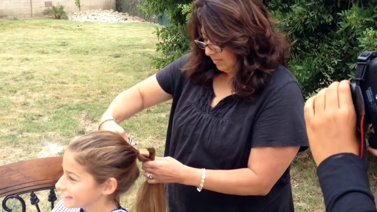 11 YEAR OLD SHAVES HEAD ❗❗❗