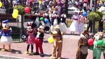 Lagu Anak Balonku Ada Lima Dangdut - Badut Disney Mickey Mouse