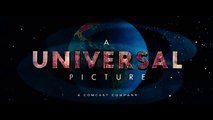 O Mistério Do Relógio Na Parede - Trailer Oficial (Universal Pictures) HD