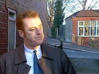 The Bill S17E10 Mexican Standoff