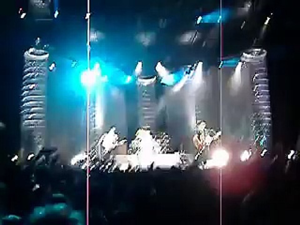 Muse - Butterflies and Hurricanes, Montreal Jacques Cartier Pier, 07/31/2006