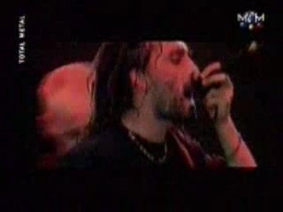 Mass hysteria - furia