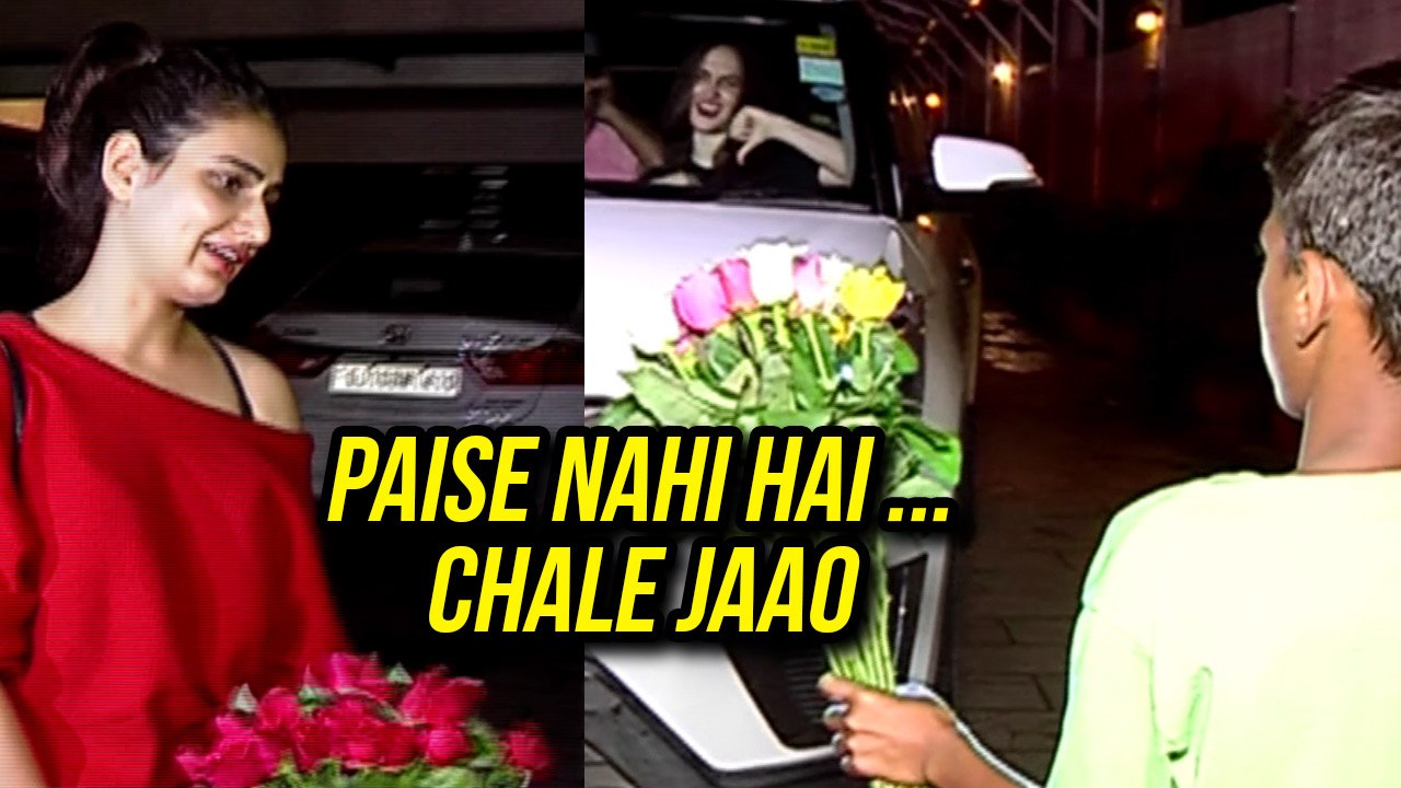 Fatima Sana Shaikh & Elli AvrRam BEHAVIOUR Towa...
