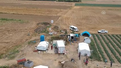 Mevsimlik İşçilerin "Çadır"Da Geçen Ömürleri