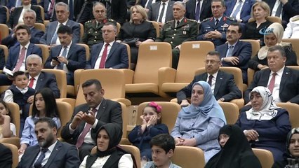 Başkan Erdoğan: 'Binali Yıldırım 40 yıllık yoldaşlığımızda bizleri hiçbir zaman yolda bırakmadığı gibi bazıları gibi yolunu da şaşırmadı'