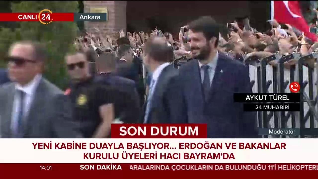 Başkan Erdoğan, Hacı Bayram'dan çıktı