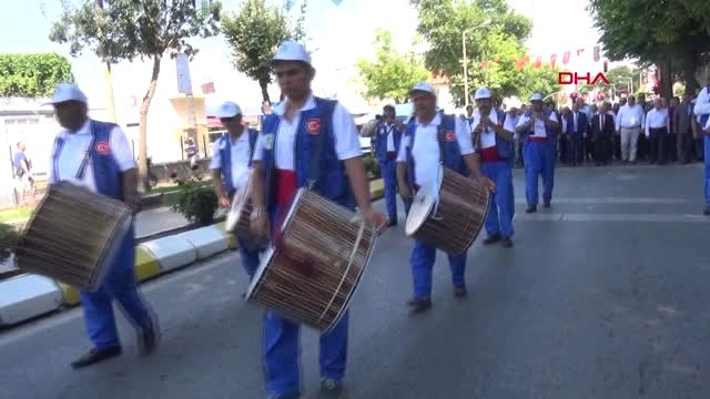 Spor 2 Altın Kemerli Kırkpınar Ağasına, Davul-zurnalı Karşılama - 1 Hd