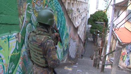 Unos 3.700 soldados intervienen varias favelas de Río de Janeiro