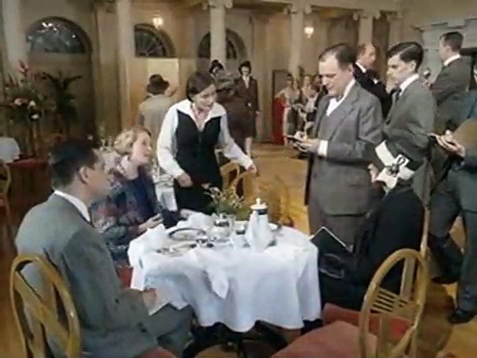 The House Of Eliott S02E12