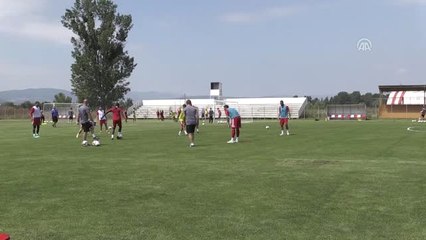 Sivasspor Kamp Çalışmalarını Sürdürüyor