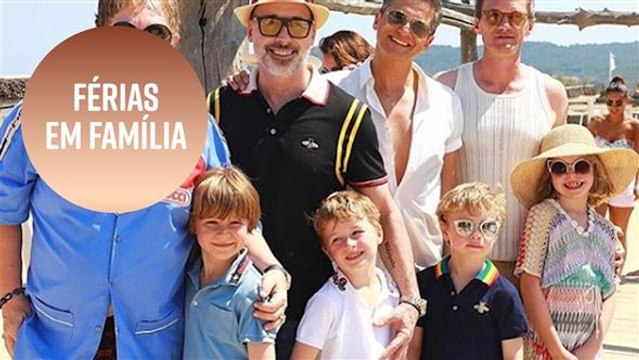 Elton John, Neil Patrick Harris e suas famílias curtem as férias juntos