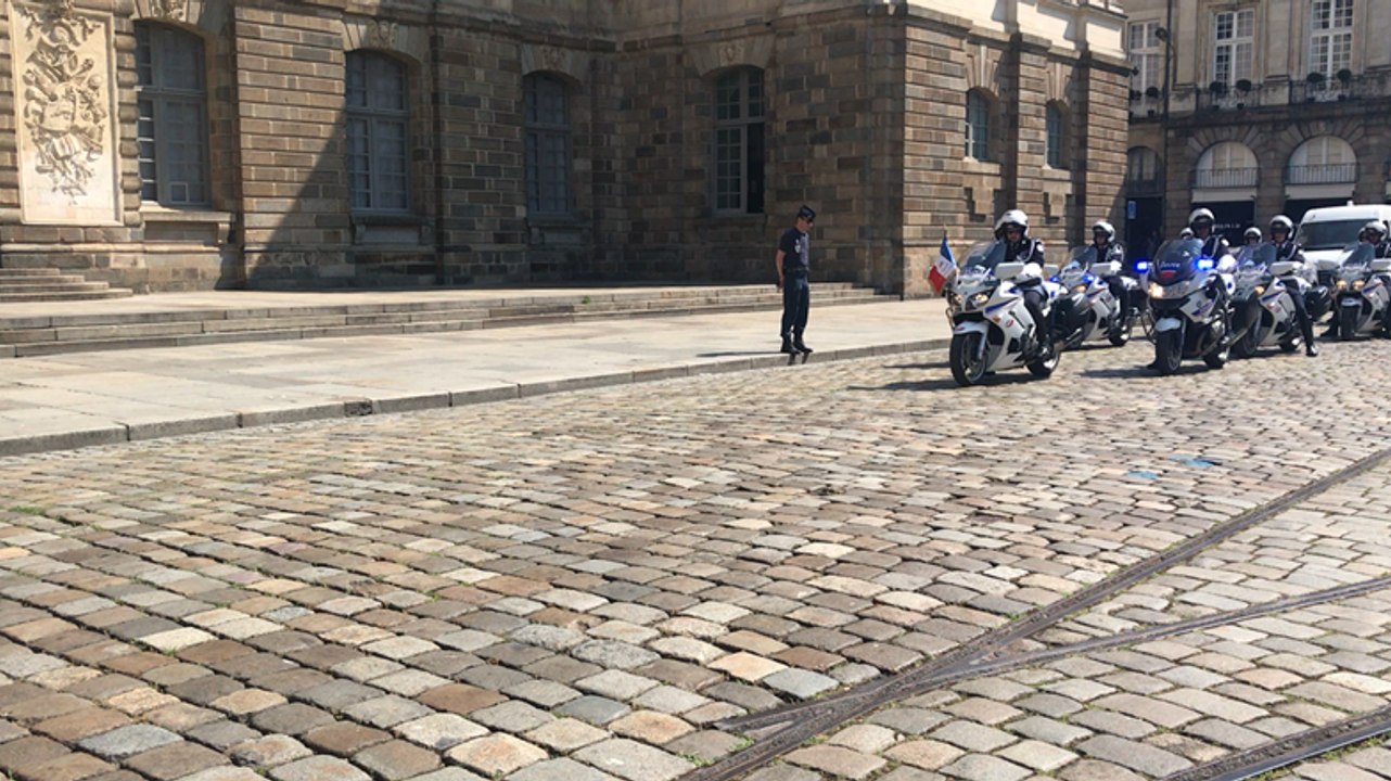 Fête nationale: les motards de la police en répétition à Rennes