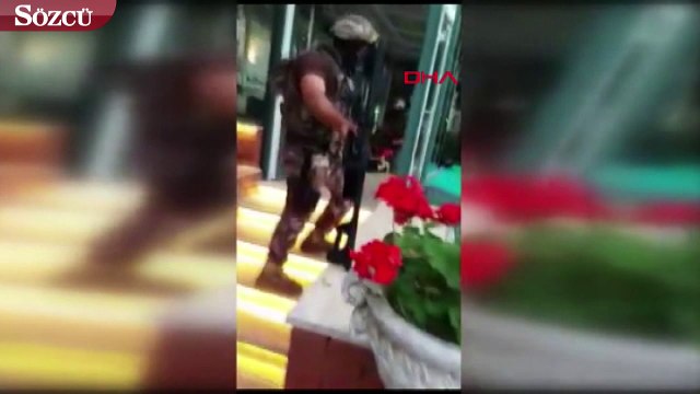 Oktar’ın Kandilli’deki villasına baskın anı polis kamerasına yansıdı.