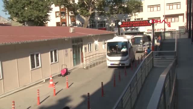 Adnan Oktar Operasyonunda Gözaltına Alınan Kadınlar Sağlık Kontrolünden Geçiriliyor 1