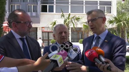 Descargar video: Ora News - Zyrtari i lartë polak qytetar nderi në Vlorë: Do jem ambasador i turizmit