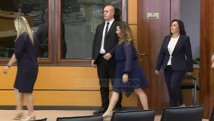 Kaloi vettingun, por nuk shpëtoi  - Top Channel Albania - News - Lajme