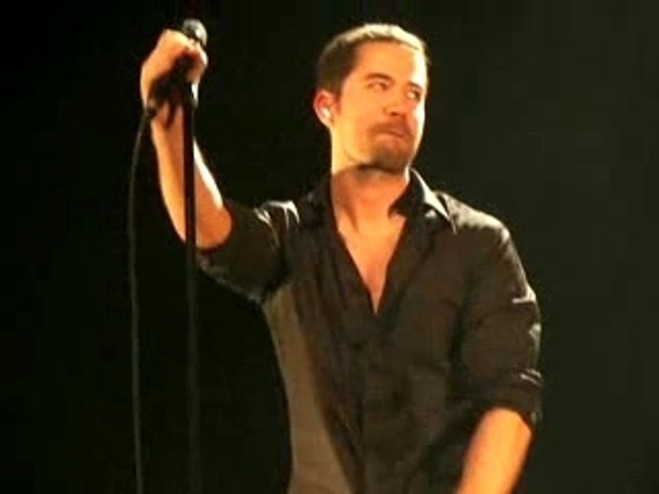 Emmanuel Moire "Délire + intro chanson" LYON [13.12.07]