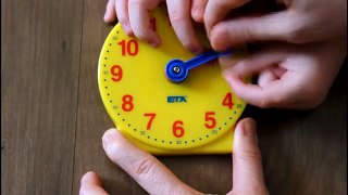 Telling Time for Kids, Quarter Past, Half Past, Quarter Til | Clock for Kids | Tell Time in English