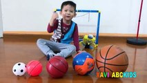 Learn Colors with Soccer Balls for Children, Toddlers and Baby - Finger family nursery rhymes