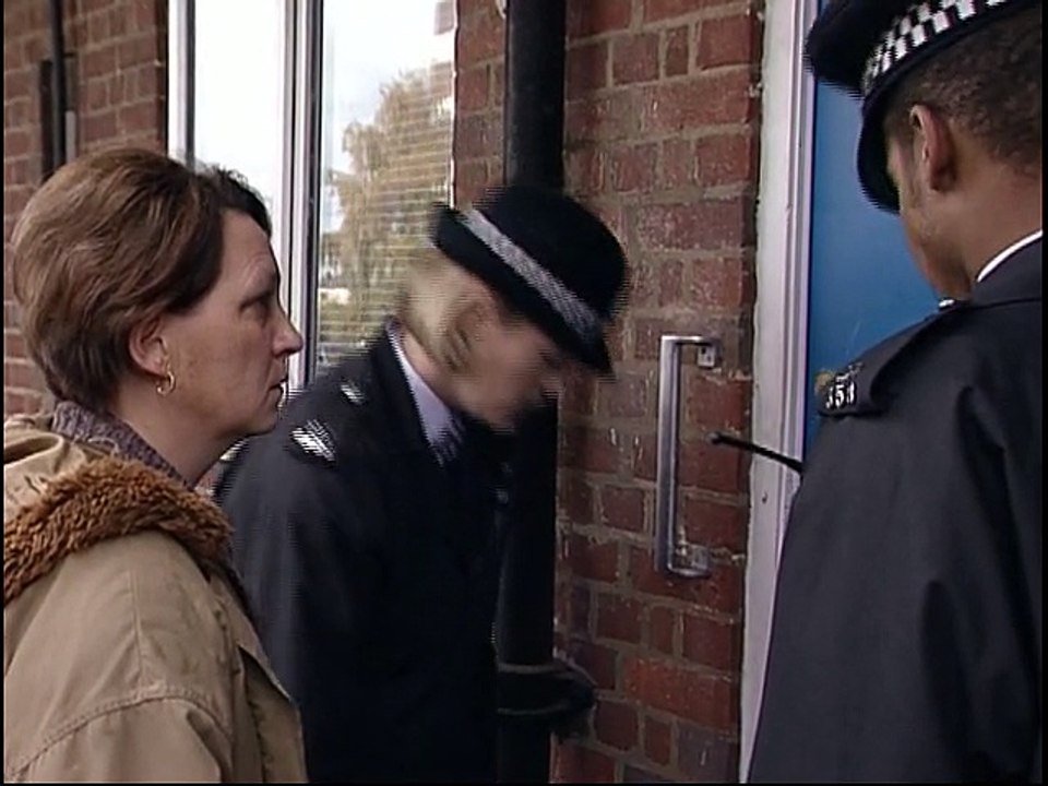 The Bill S15E02 Chasing Shadows