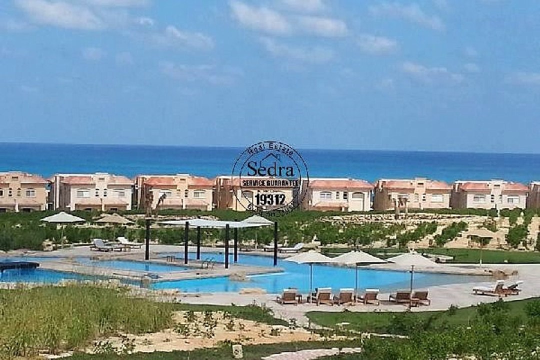 توين هاوس للبيع فى تلال العين السخنة