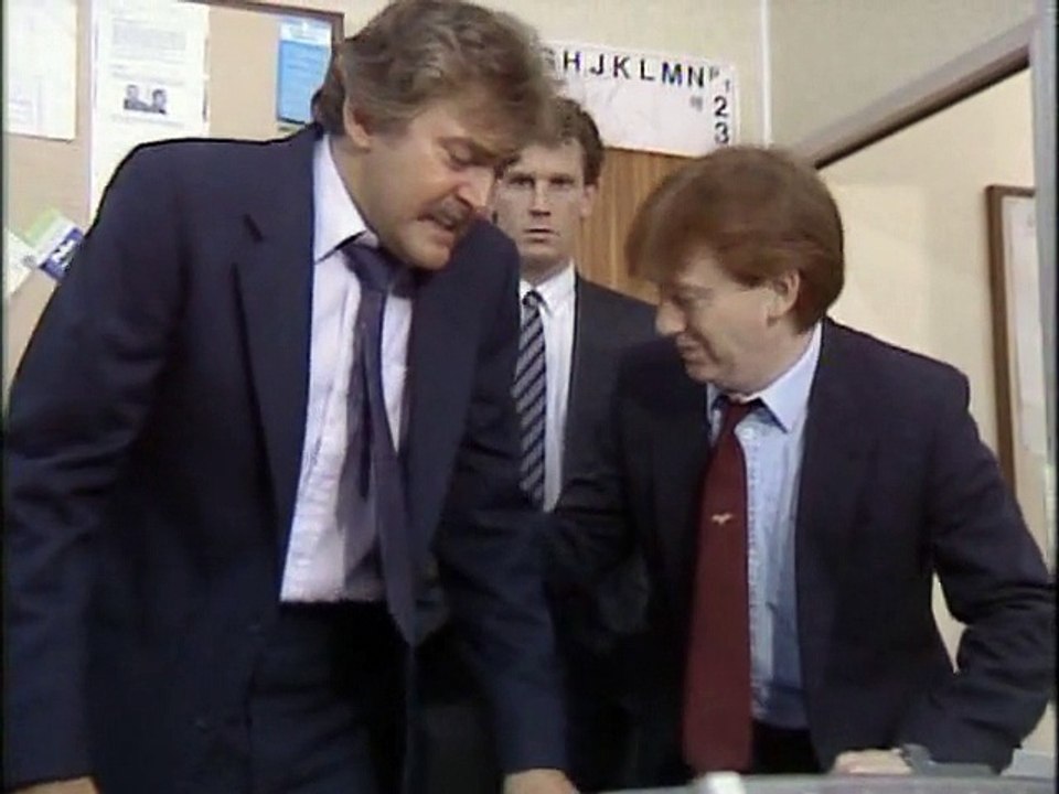 The Bill S03E4 Missing Presumed Dead