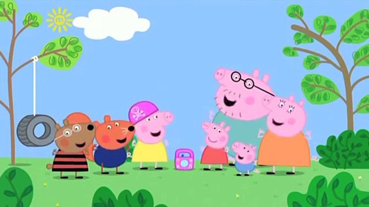 Peppa Pig English Episodes | Chloes Big Friends and Champion Daddy Pig