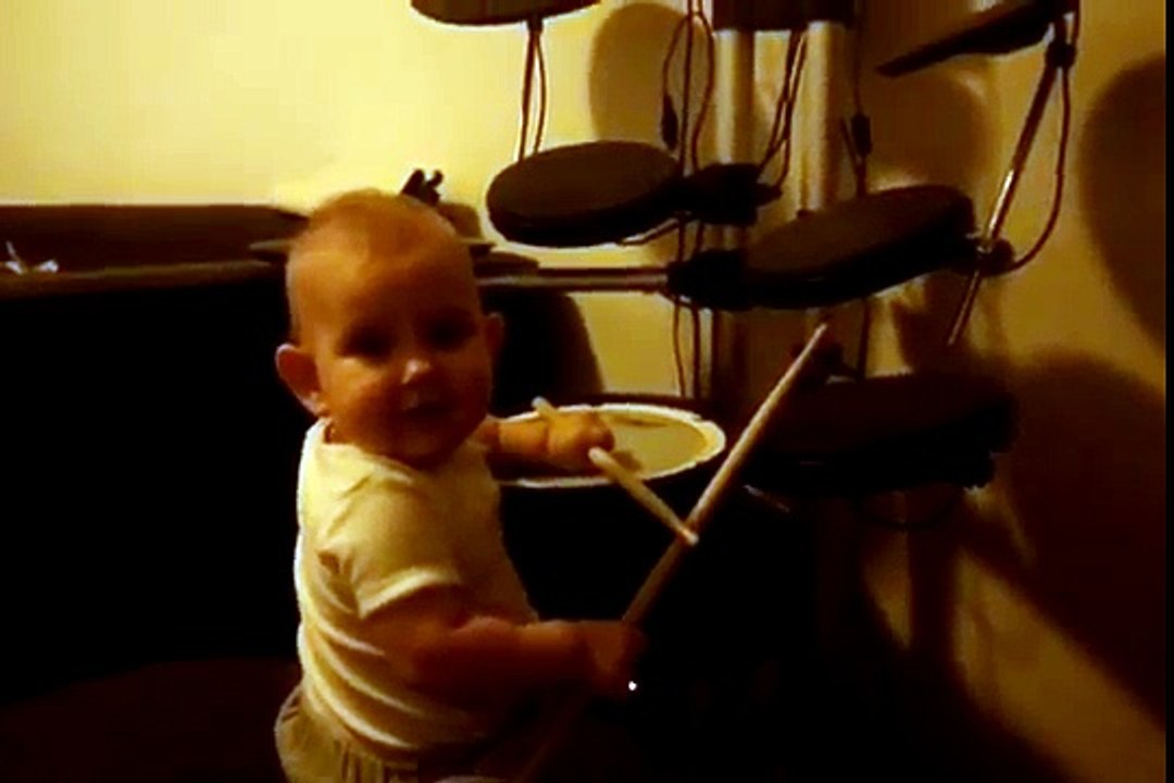 The Drummer!!! 9 months drummer girl , baby dru...