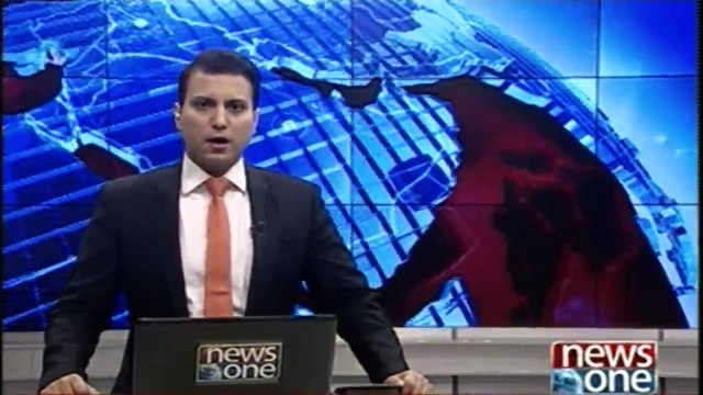 The arrival of passionate workers of PMLN to welcome Nawaz Sharif and Maryam Nawaz