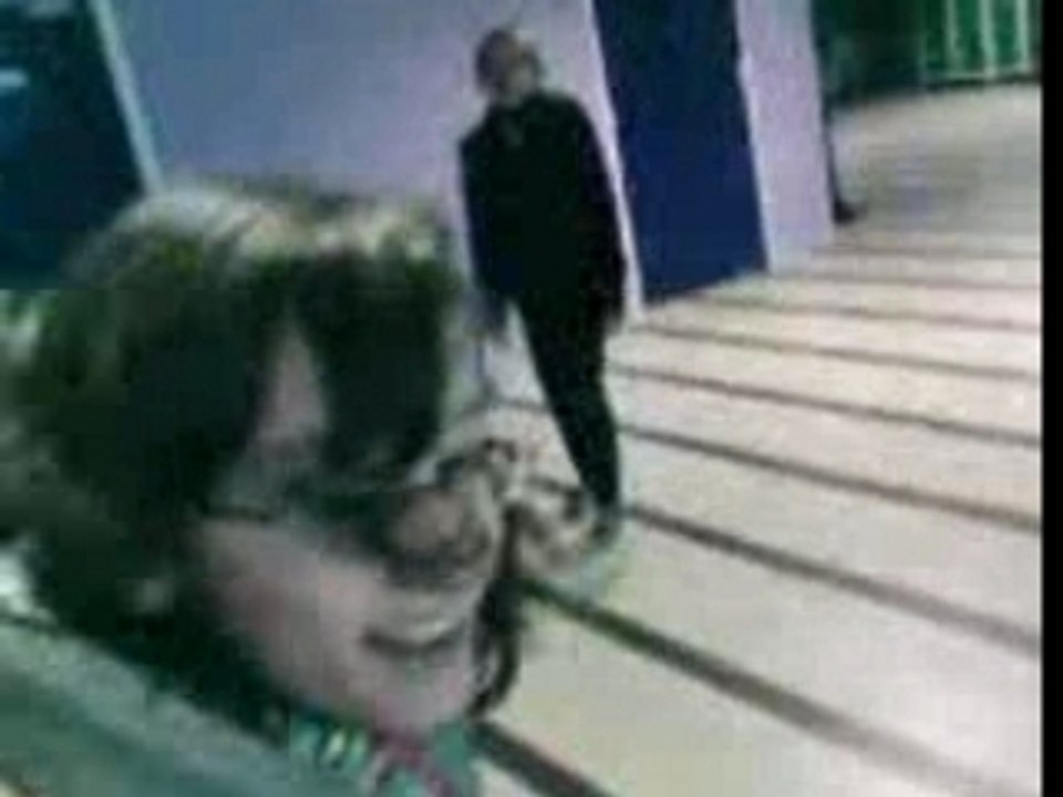 nOuS = LeS fOLLeS D'elUaRD xD