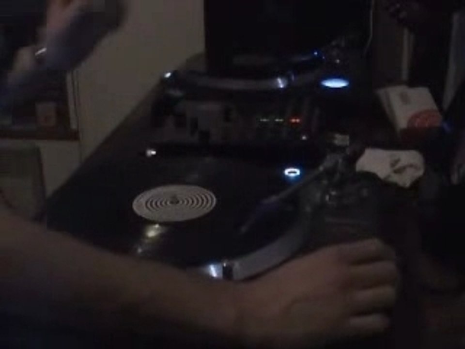 Vitalic sessions 3 check_0001