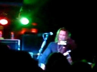 Myles Kennedy does the blues