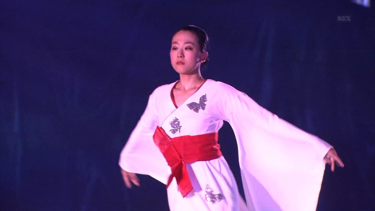 浅田真央(mao asada) Mao Thanks Tour 「蝶々夫人」 ～ フォト・アルバム  【 MAD 】