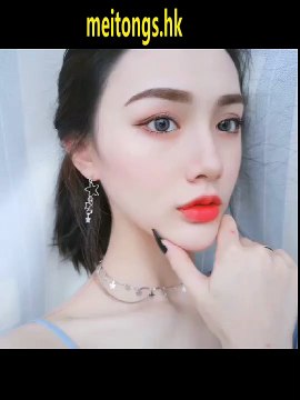 Cheap colored contact lenses are available in multiple options.