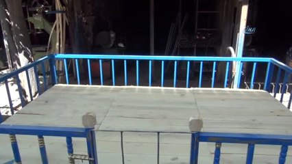 Hava Sıcaklığının 45 Dereceyi Aştığı Şanlıurfa'da "Dampalas" Keyfi