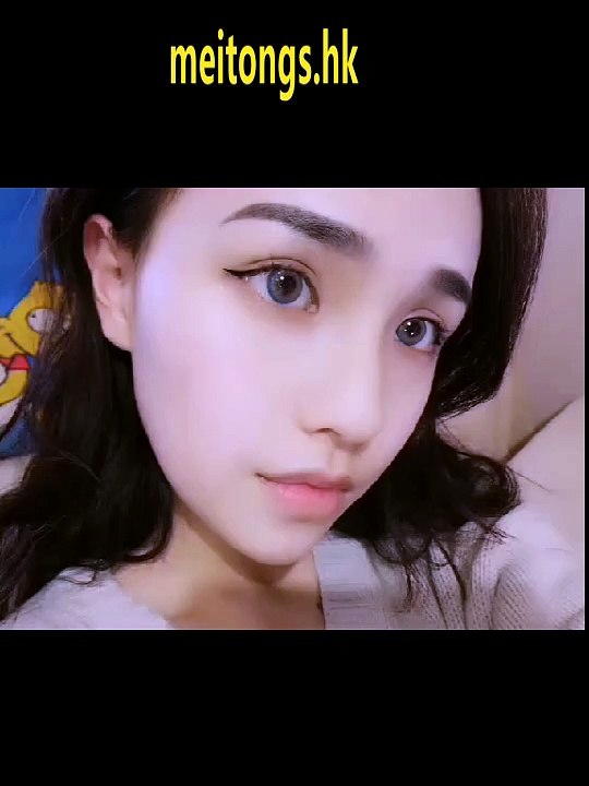 Discount colored contact lenses are easy to insert