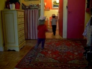 les enfants s'amusent