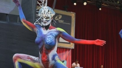 Más de 300 artistas participan en Festival Mundial Arte Corporal en Austria