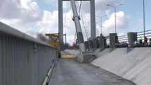 15 Temmuz Şehitler Köprüsü'nde Otomobil Yandı (1) - İstanbul