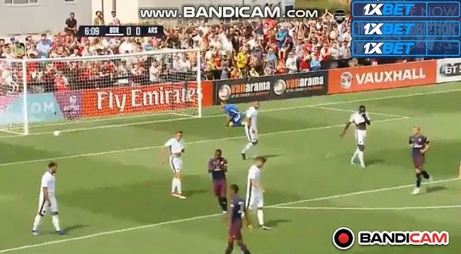 Amazing Goal Aubameyang (0-1) Boreham Wood vs Arsenal
