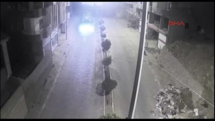 Arşivşırnak'ta Darbeci Askerlerin Merkeze Girmesinin Önlenmesi Arşiv Görüntüleri